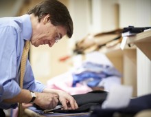 Today’s Well-Dressed Man Wears Tailor Made Shirts